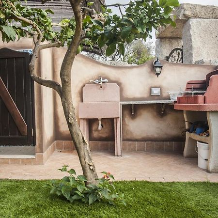 Sobia Manna Villa Chia Exteriör bild